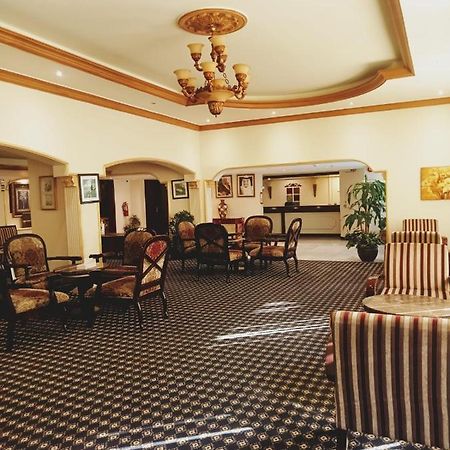 Aliqbal Hotel 알크호바르 외부 사진