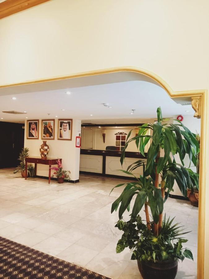 Aliqbal Hotel 알크호바르 외부 사진