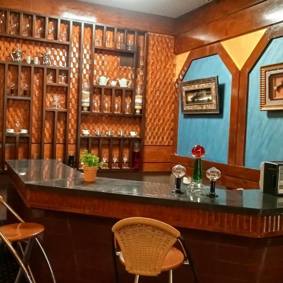 Aliqbal Hotel 알크호바르 외부 사진