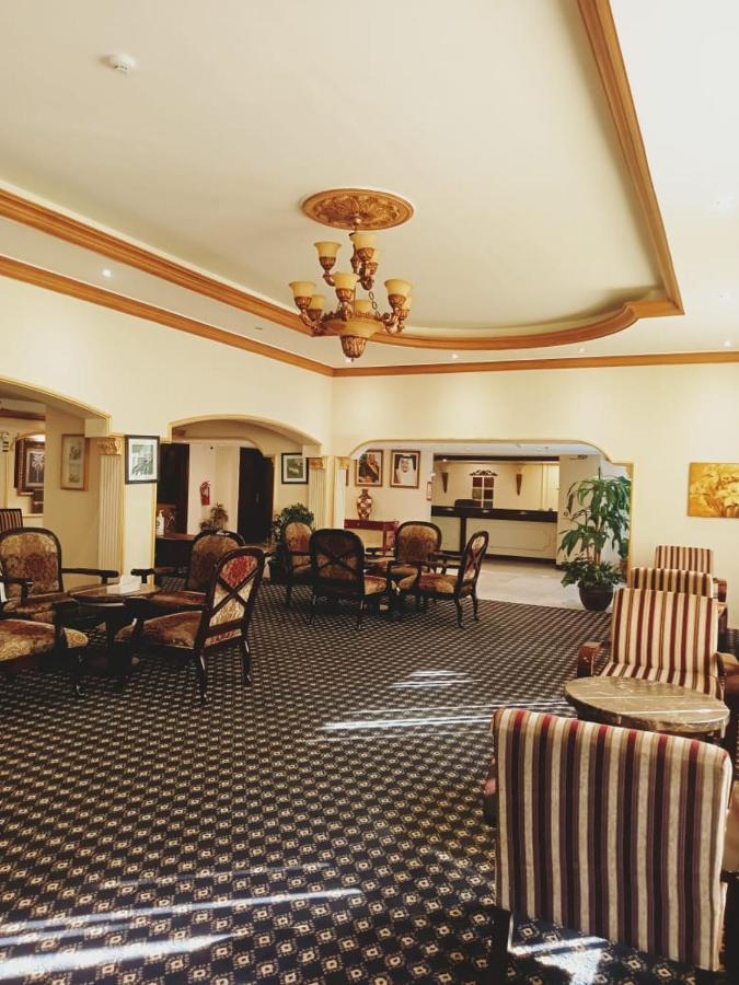 Aliqbal Hotel 알크호바르 외부 사진