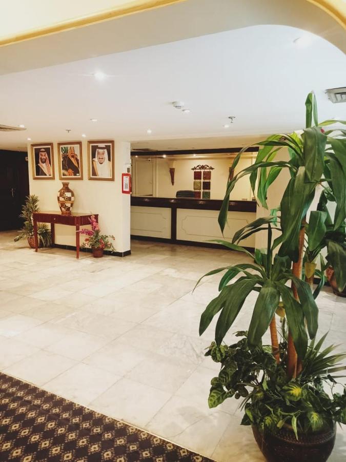 Aliqbal Hotel 알크호바르 외부 사진